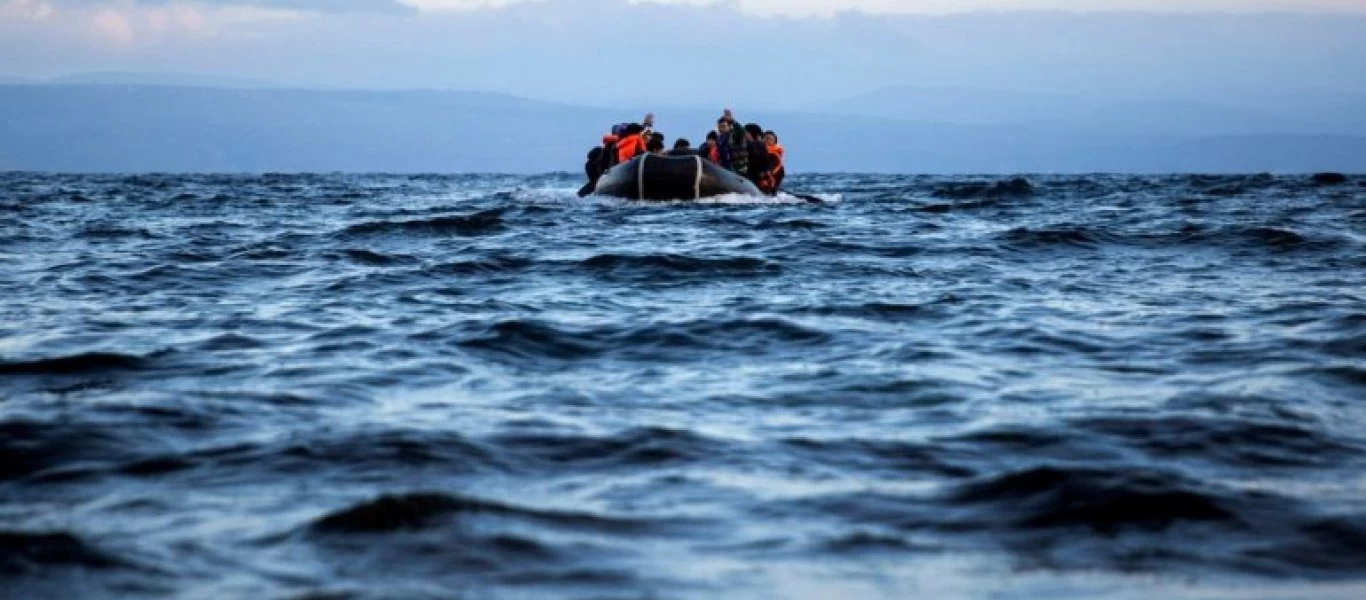 Χίος: 23 Τούρκοι με φουσκωτό ζητούν πολιτικό άσυλο (βίντεο)